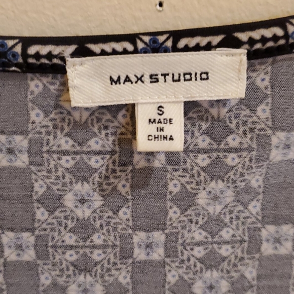 Black with multiprint, drawstring/belted Jumpsuit - Picture 4 of 6